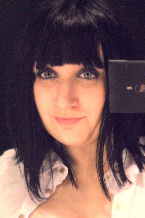 Eine Frau auf Partnersuche durch unsere Partnervermittlung: Elena(56 ...
