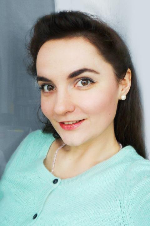 ... schöne Frau aus Crimea auf Partnersuche - Partnervermittlung Ukraine