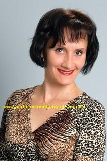 Partnervermittlung: Natalija (45), eine attraktive Dame aus Kiev auf ...