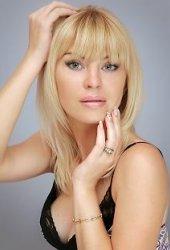 Oksana sucht einen Partner über die Partnervermittlung Ukraine Foto von Oksana, einer Frau aus der Ukraine auf Partnersuche
