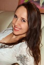 Kate (24) aus Osteuropa sucht einen Mann