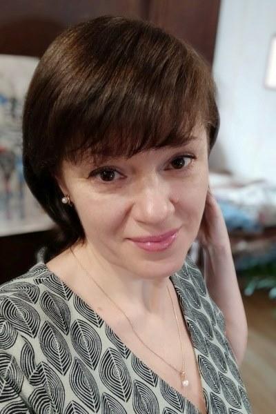 Nataliya (50) aus Osteuropa sucht einen Mann