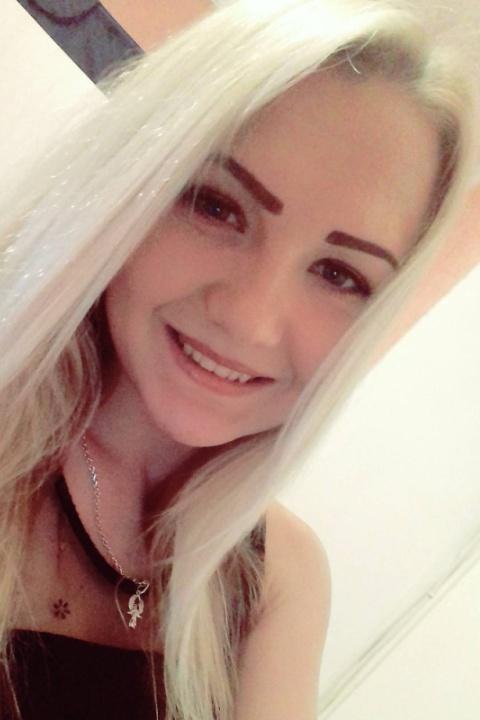 Inna sucht einen Partner über die Partnervermittlung Ukraine Foto von Inna, einer Frau aus der Ukraine auf Partnersuche