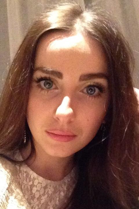 Olga sucht einen Partner über die Partnervermittlung Ukraine Foto von Olga, einer Frau aus der Ukraine auf Partnersuche