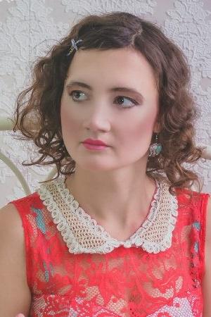 Zoya sucht einen Partner über die Partnervermittlung Ukraine Foto von Zoya, einer Frau aus der Ukraine auf Partnersuche