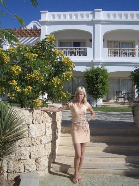 Eine Frau auf Partnersuche: Foto 2 von Elena