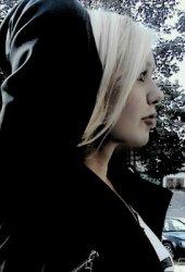 Diana (18) aus Osteuropa sucht einen Mann