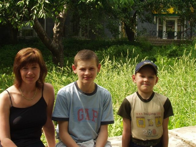 Shenja, ein Kind aus der Ukraine