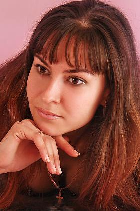 Anna sucht einen Partner über die Partnervermittlung Ukraine Foto von Anna, einer Frau aus der Ukraine auf Partnersuche