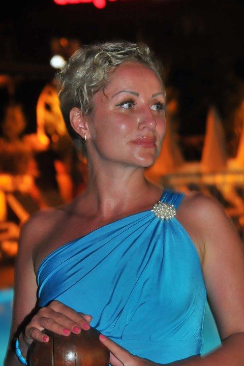 Ksenia (42) aus Osteuropa sucht einen Mann