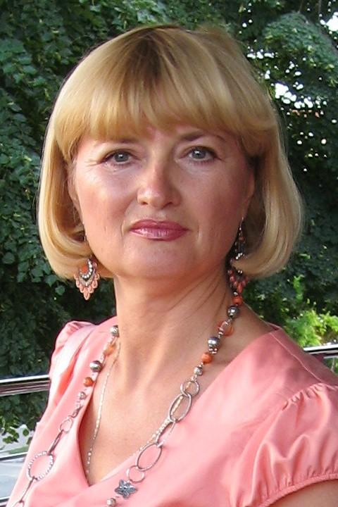 Svetlana (60) aus Osteuropa sucht einen Mann