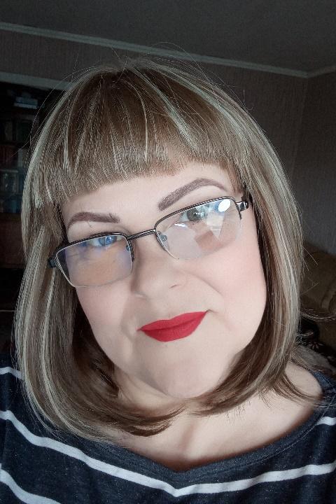 Olga (52) aus Osteuropa sucht einen Mann