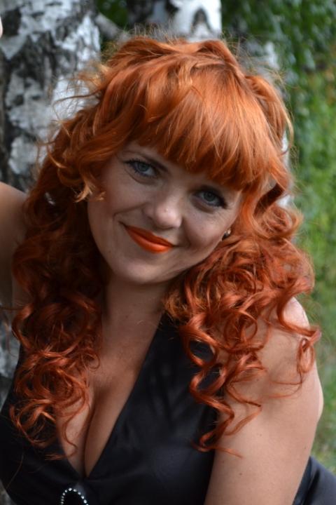 Elena (47) aus Osteuropa sucht einen Mann