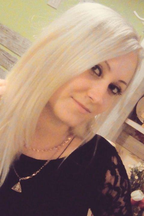 Liliya sucht einen Partner über die Partnervermittlung Ukraine Foto von Liliya, einer Frau aus der Ukraine auf Partnersuche