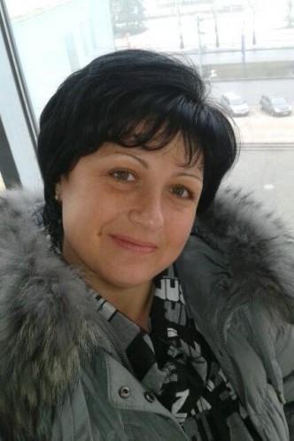 Oksana sucht einen Partner über die Partnervermittlung Ukraine Foto von Oksana, einer Frau aus der Ukraine auf Partnersuche