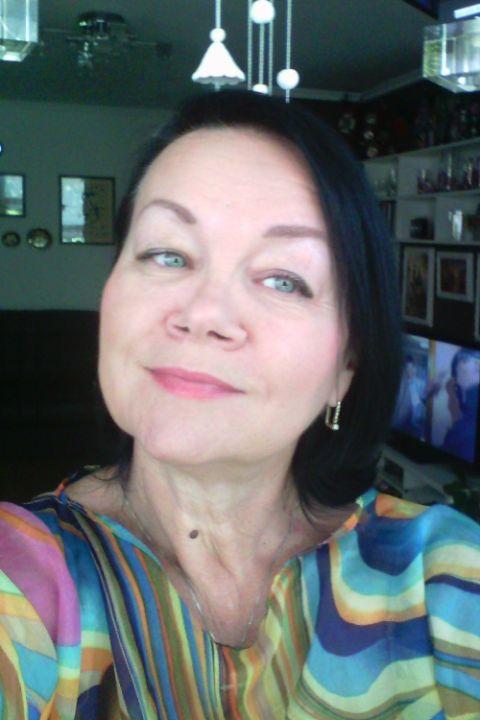 Olga sucht einen Partner über die Partnervermittlung Ukraine Foto von Olga, einer Frau aus der Ukraine auf Partnersuche