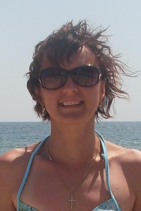 Olena sucht einen Partner über die Partnervermittlung Ukraine Foto von Olena, einer Frau aus der Ukraine auf Partnersuche