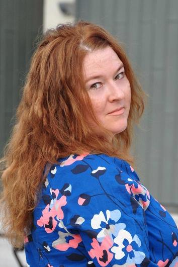 Dina (57) aus Osteuropa sucht einen Mann