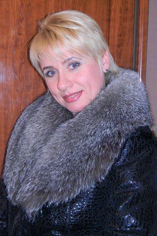 Tanya (51) aus Osteuropa sucht einen Mann