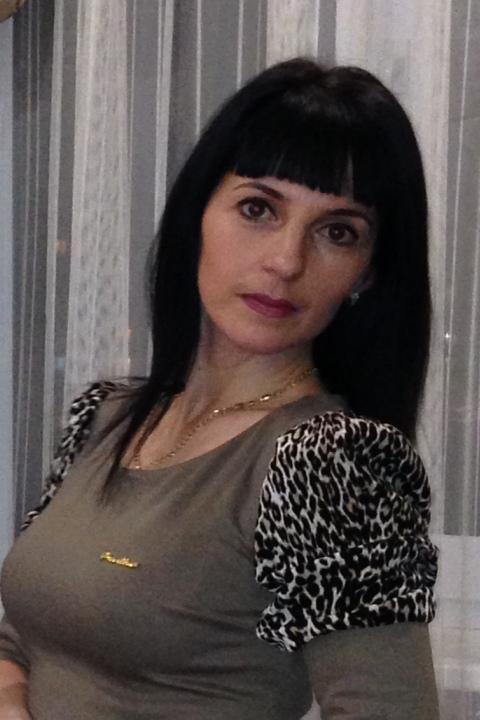 Ann (46) aus Osteuropa sucht einen Mann