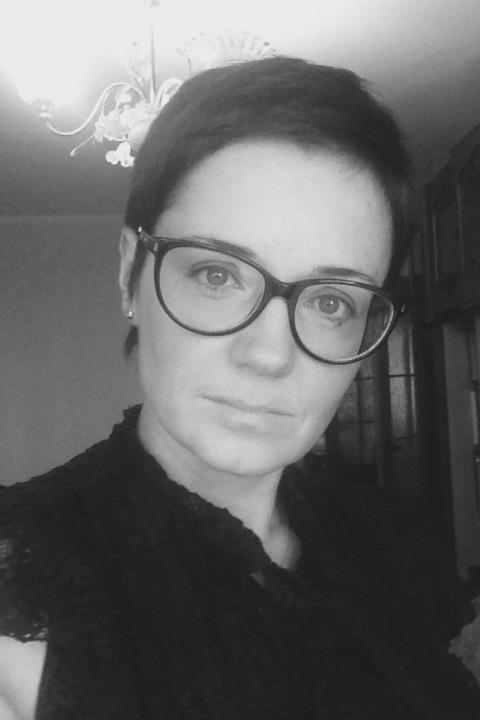 Oksana (48) aus Osteuropa sucht einen Mann