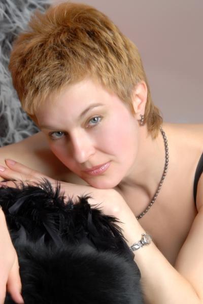 Marina (64) aus Osteuropa sucht einen Mann