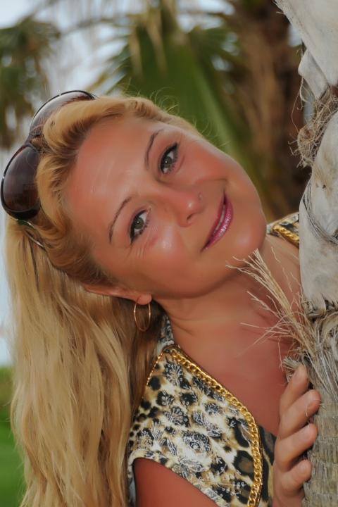 Valentina (64) aus Osteuropa sucht einen Mann