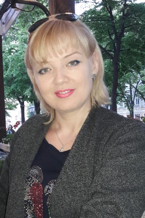 Alla (54) aus Osteuropa sucht einen Mann