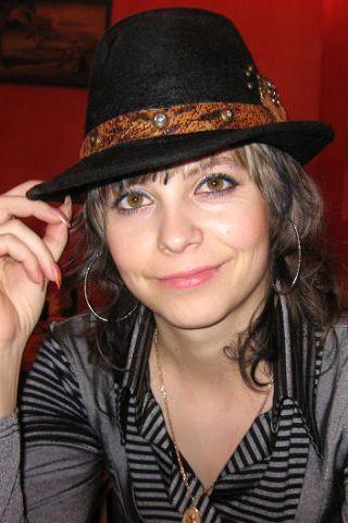 Oksana (43) aus Osteuropa sucht einen Mann
