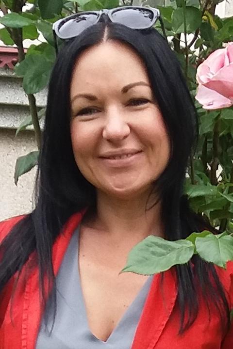 Alla (48) aus Osteuropa sucht einen Mann