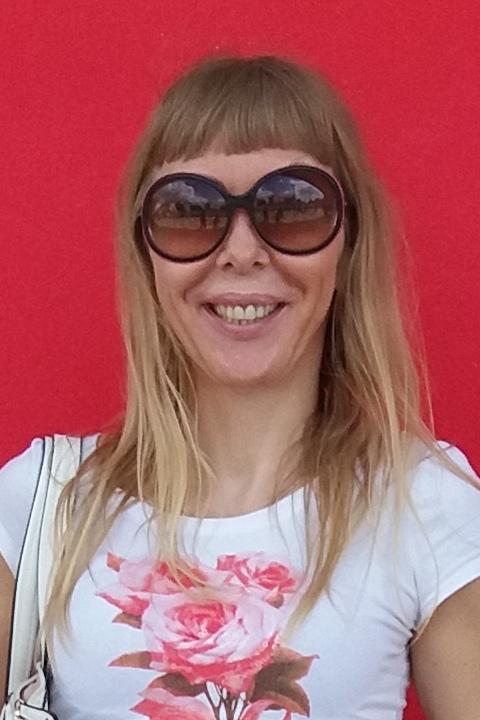 Lolita (52) aus Osteuropa sucht einen Mann
