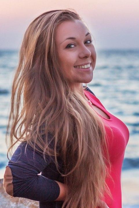 Lyudmila (36) aus Osteuropa sucht einen Mann