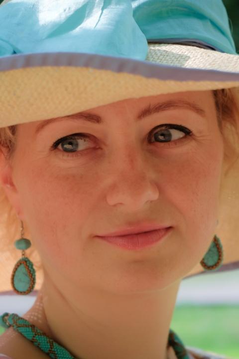 Alina (45) aus Osteuropa sucht einen Mann
