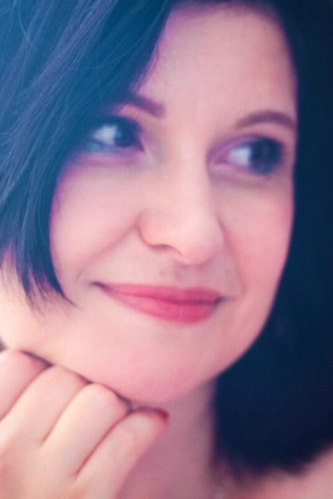 Olga (51) aus Osteuropa sucht einen Mann