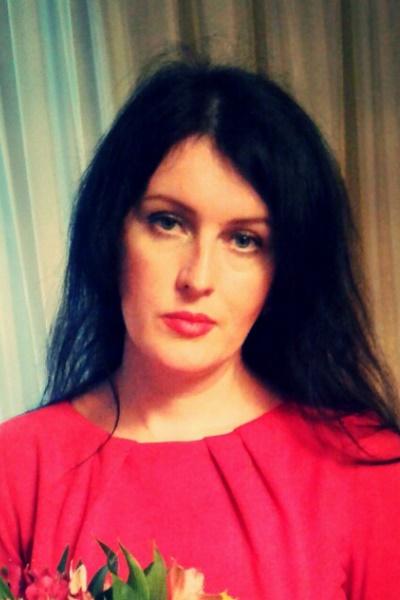 Olga (47) aus Osteuropa sucht einen Mann