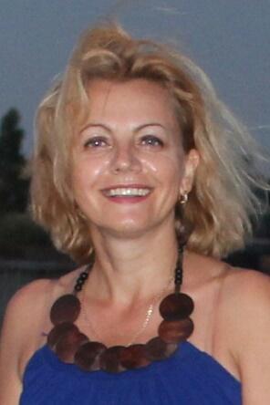 Natali (53) aus Osteuropa sucht einen Mann