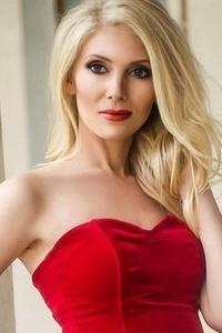 Alesia sucht einen Partner über die Partnervermittlung Ukraine Foto von Alesia, einer Frau aus der Ukraine auf Partnersuche