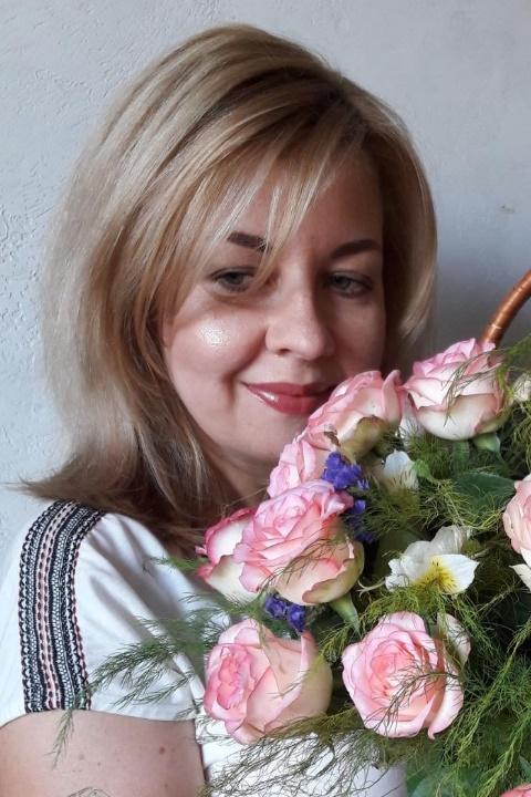 Tatyana (49) aus Osteuropa sucht einen Mann