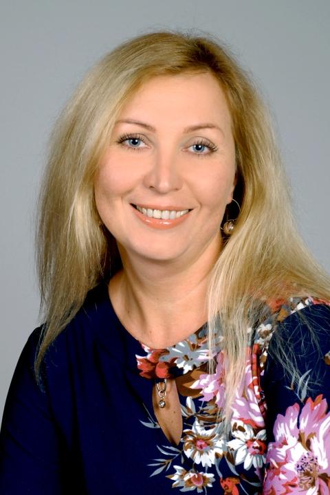Oksana (51) aus Osteuropa sucht einen Mann