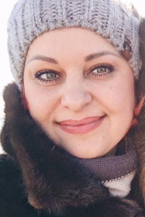 Natali (45) aus Osteuropa sucht einen Mann