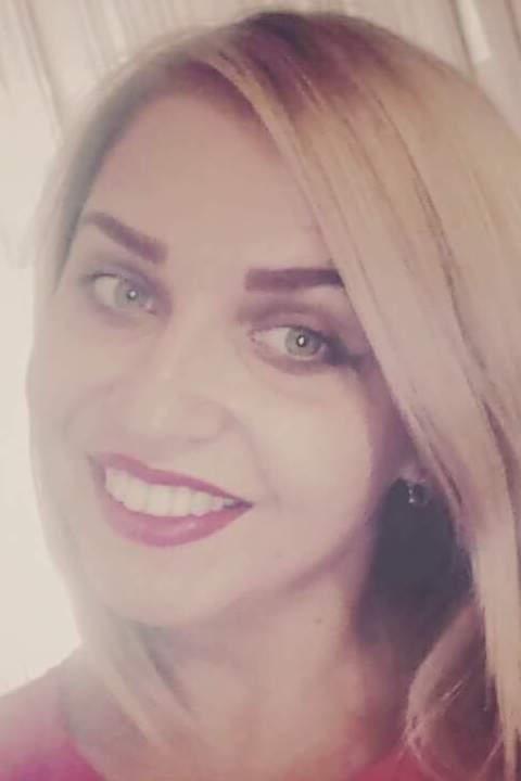 Irena (40) aus Osteuropa sucht einen Mann