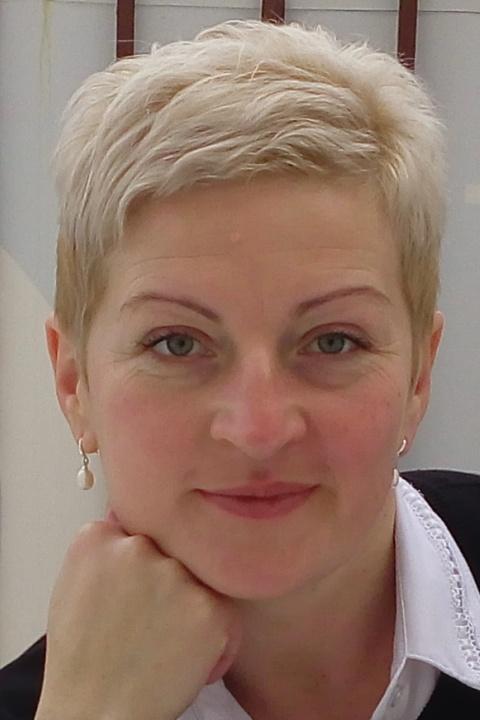 Irina (47) aus Osteuropa sucht einen Mann