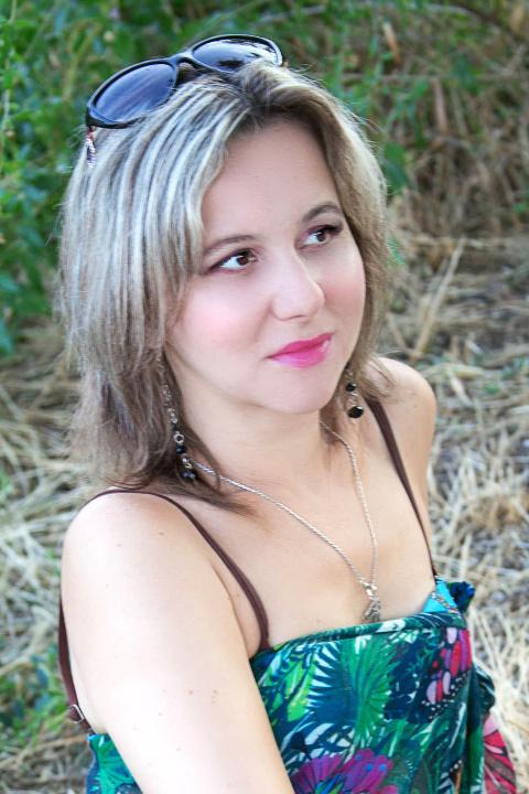 Tatyana sucht einen Partner über die Partnervermittlung Ukraine Foto von Tatyana, einer Frau aus der Ukraine auf Partnersuche