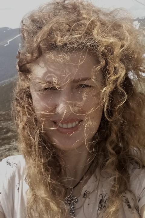 Lyudmila (59) aus Osteuropa sucht einen Mann