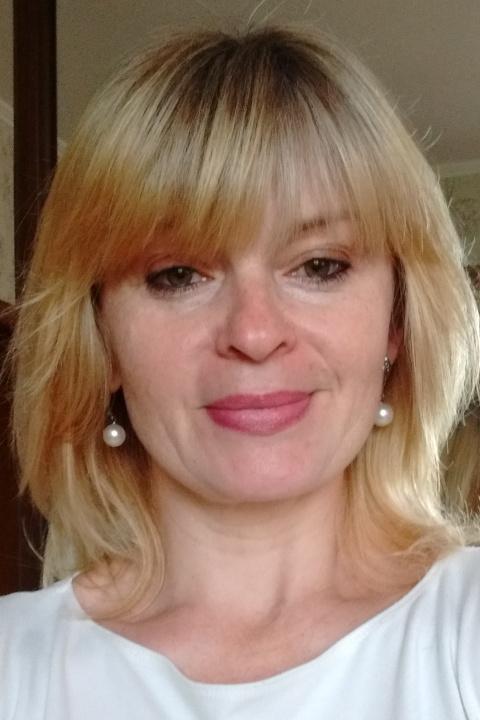 Viktoria (49) aus Osteuropa sucht einen Mann