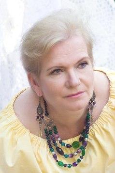 Valentyna (61) aus Osteuropa sucht einen Mann