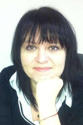 Yana (49) aus Osteuropa sucht einen Mann