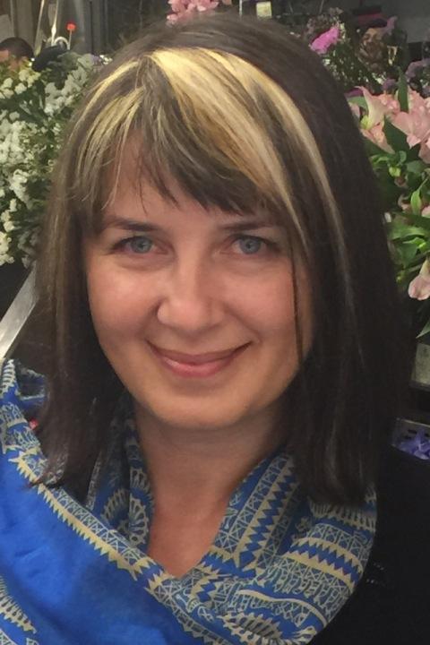 Oksana sucht einen Partner über die Partnervermittlung Ukraine Foto von Oksana, einer Frau aus der Ukraine auf Partnersuche