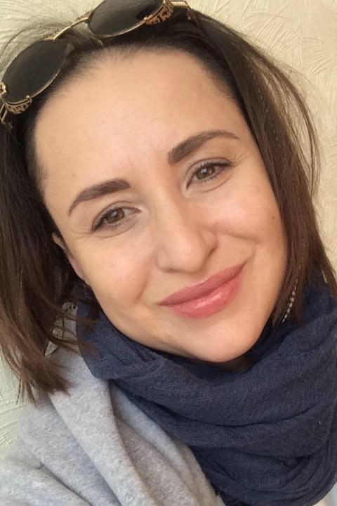 Tetiana (50) aus Osteuropa sucht einen Mann