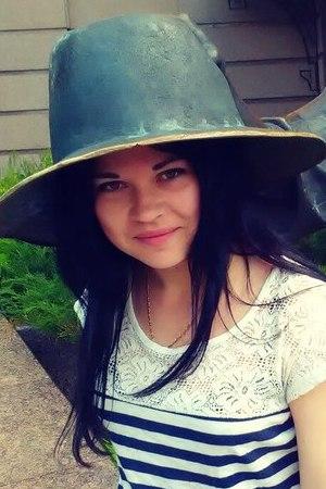 Natalie sucht einen Partner über die Partnervermittlung Ukraine Foto von Natalie, einer Frau aus der Ukraine auf Partnersuche
